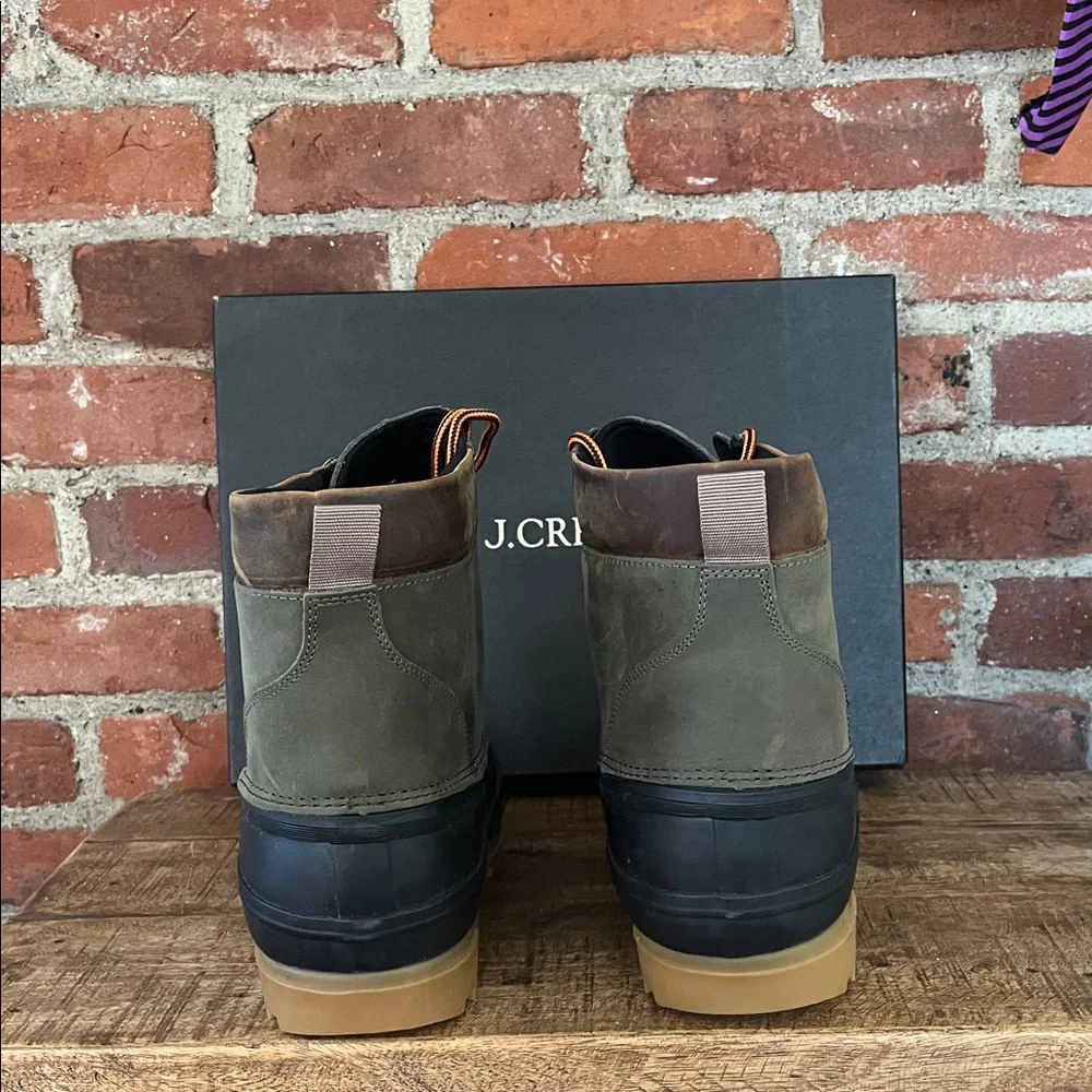 J.Crew nordic high duck boots with removable lining green and black stylish